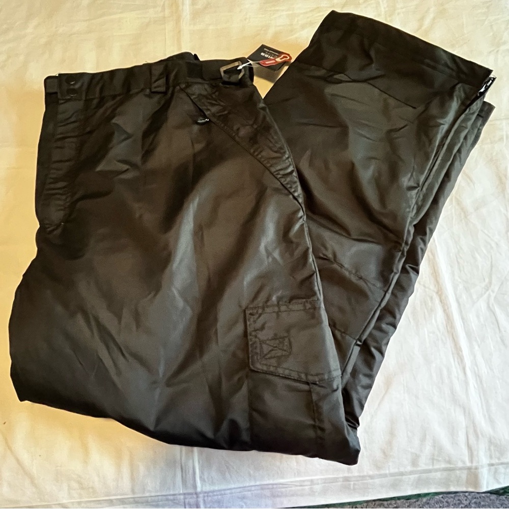NWT Men's SWISS TECH black snow pants - 2XL